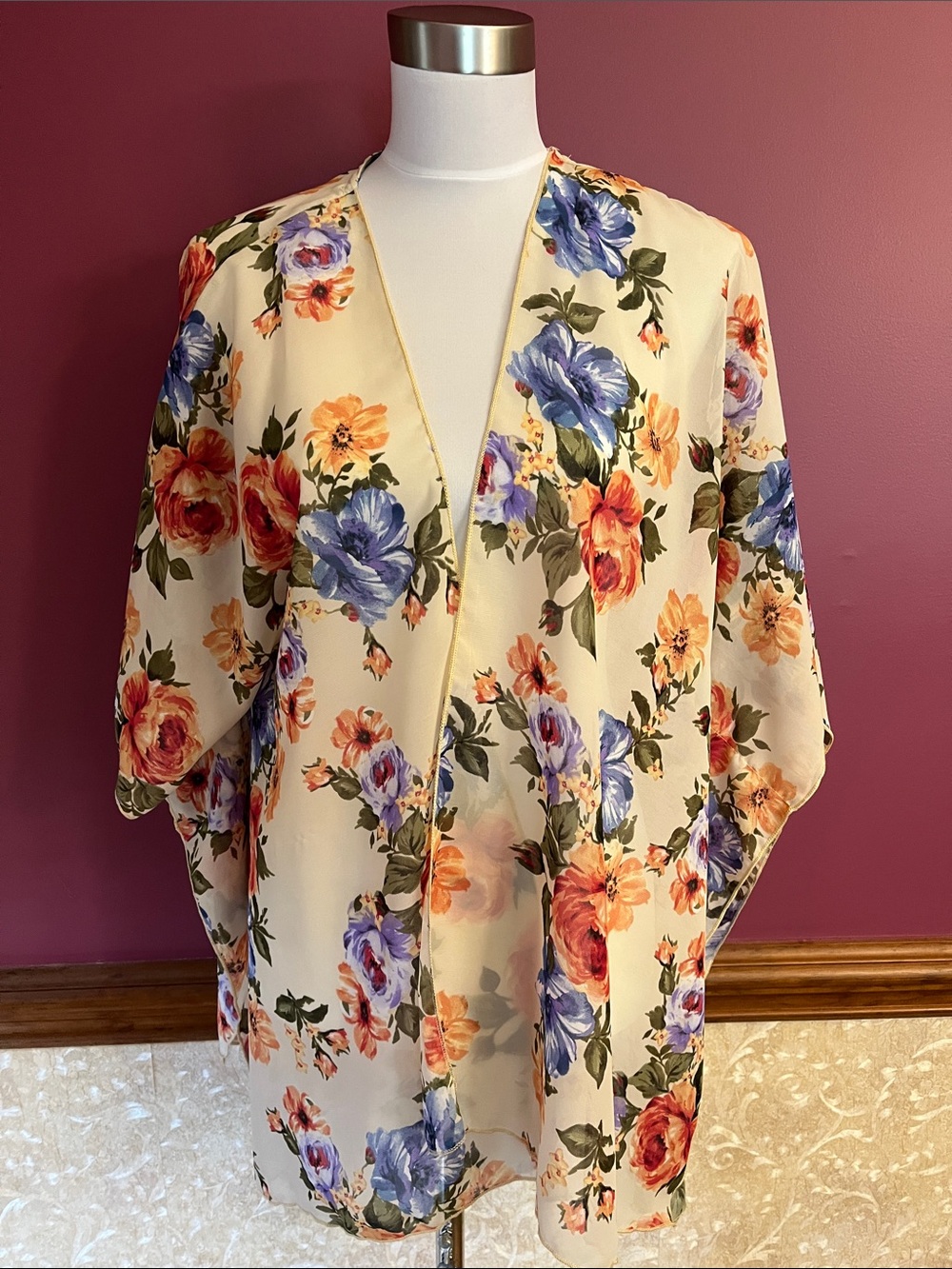 Emory Park Cream Kimono with Blue and Orange Floral Print